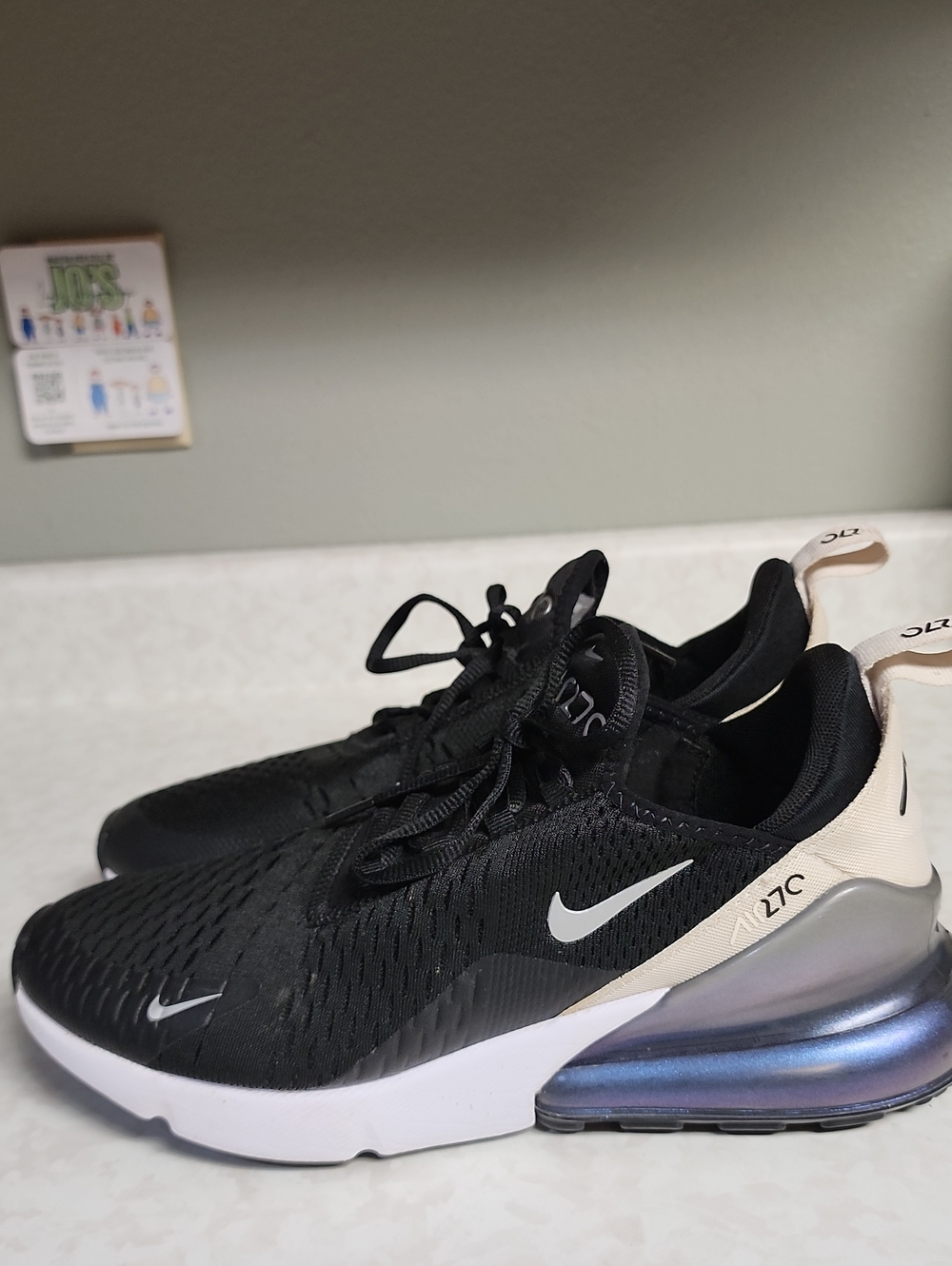 Nike Air Max 270 Women's Black White Athletic Sneakers 10 number 830